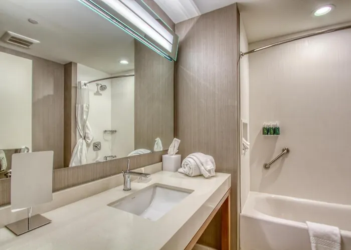 Courtyard By Marriott