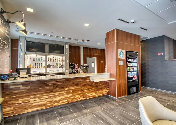Courtyard By Marriott