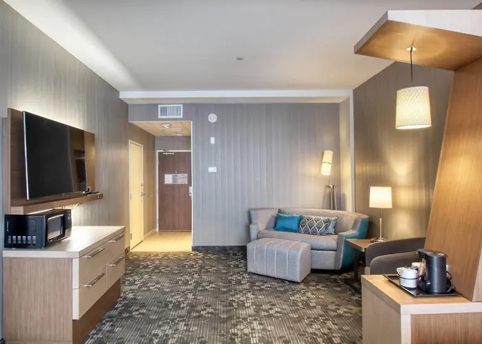Courtyard By Marriott 3*