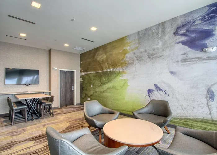 Courtyard By Marriott Hotel 3*