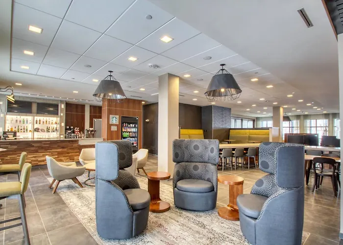 Courtyard By Marriott 3*
