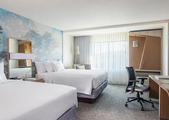 Courtyard By Marriott